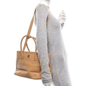 CHANEL 24k Gold Executive Tote Bag nude shopping tote bag